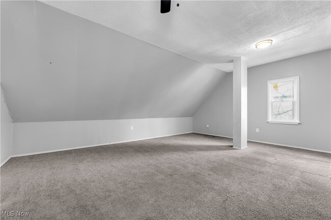 Foto del edificio - 2786 E 127th St