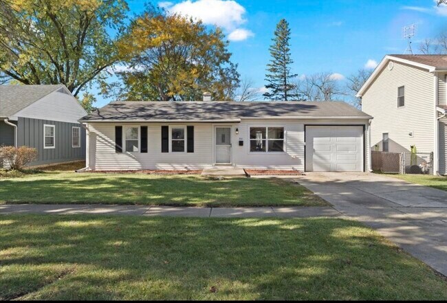 Foto del edificio - 206 Raupp Blvd