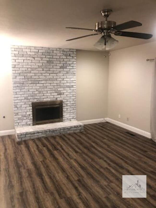 Foto del edificio - Beautiful 4 bedroom 2 bath home!