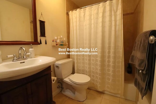 Foto del edificio - 84 Grant St