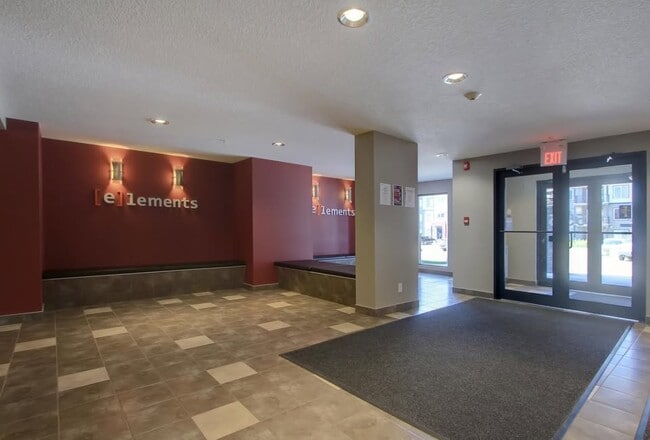 Photo du bâtiment - 319 - Watt Common