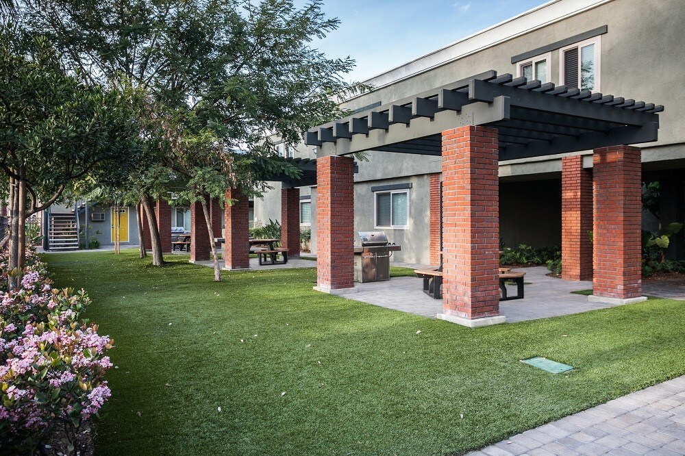 California Palms Apartments In Santa Ana Ca Westside Rentals