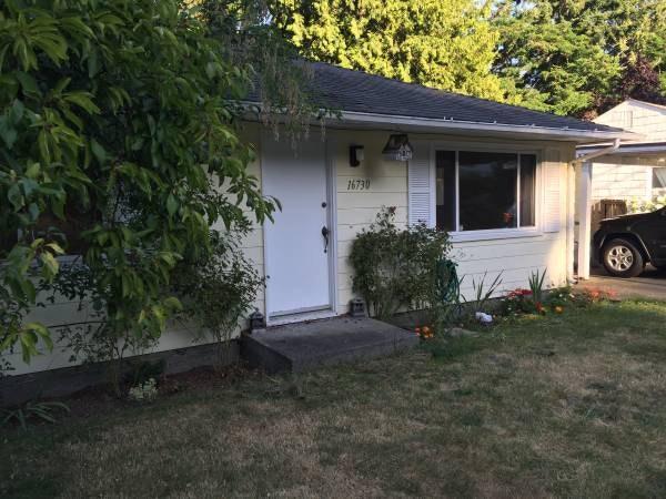 Primary Photo - 16730 10th Ave NE