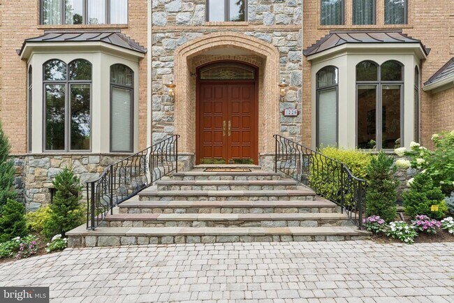 Foto del edificio - 1226 Ranleigh Rd