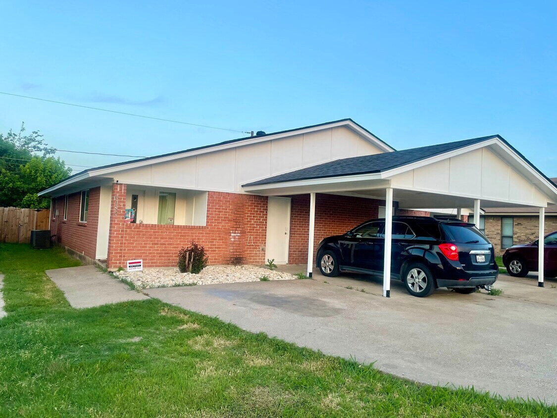 613 S Las Vegas Trail, Fort Worth, TX 76108 House Rental in Fort