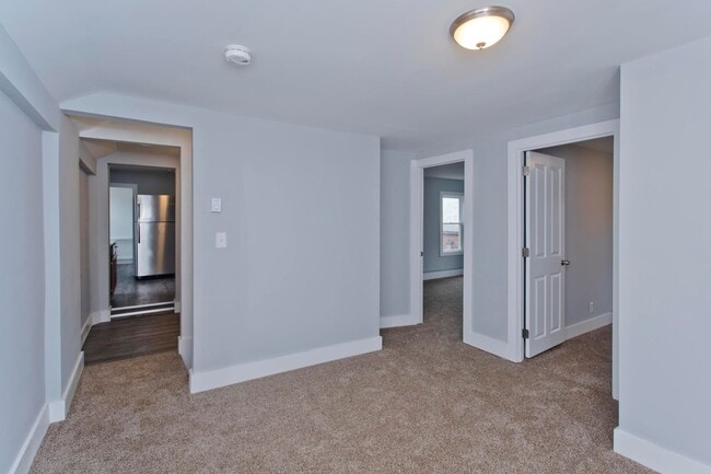 Photo - 10 King St Apartment