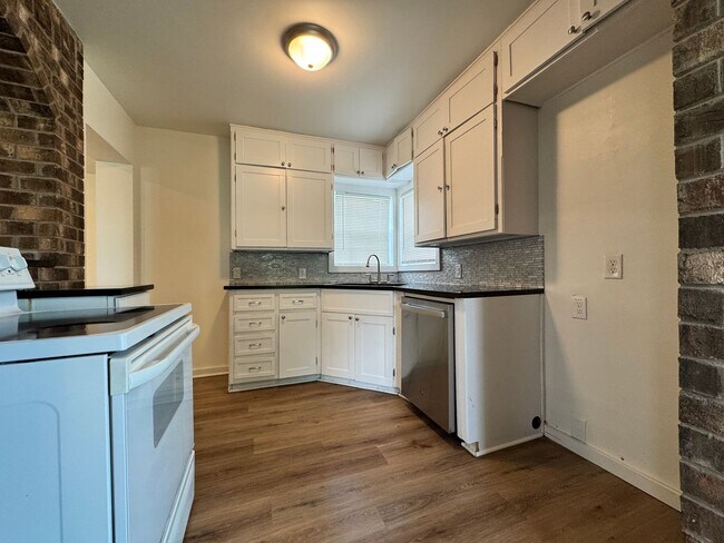Foto del edificio - Remodeled Historic Home Near the Capitol, ...
