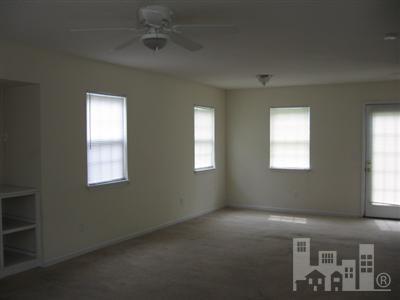 Building Photo - 819 Bonham Ave