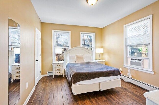 Foto del edificio - 1054 Hunterdon St