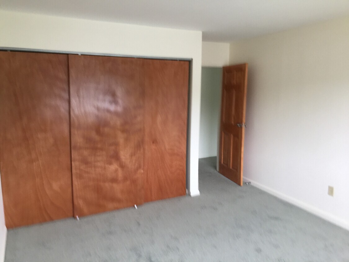Foto principal - 799 Sergeant Palmateer Way