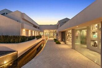 Building Photo - 6002 Via Posada Del Norte
