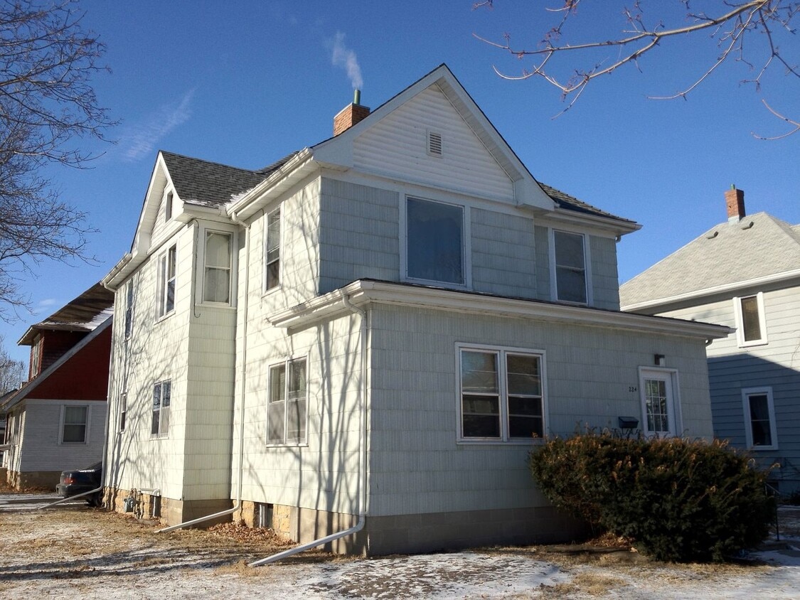 Primary Photo - 224 Carroll St