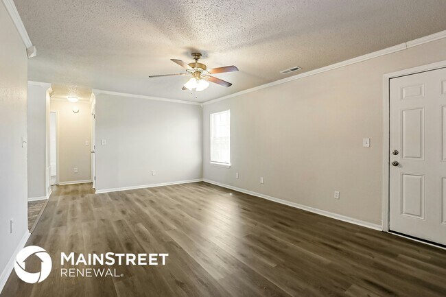Foto del edificio - 1928 Sweet Blossom Ln