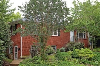 Building Photo - 1245 Holmes Ave