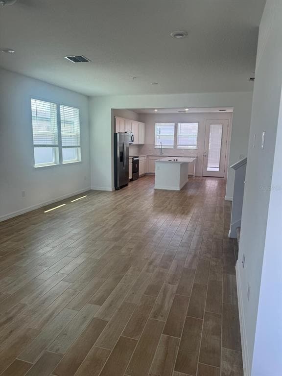 Building Photo - 4564 ORCHARD VIEW Aly