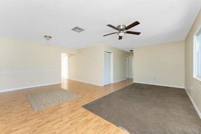 Foto del edificio - 22481 Westchester Blvd