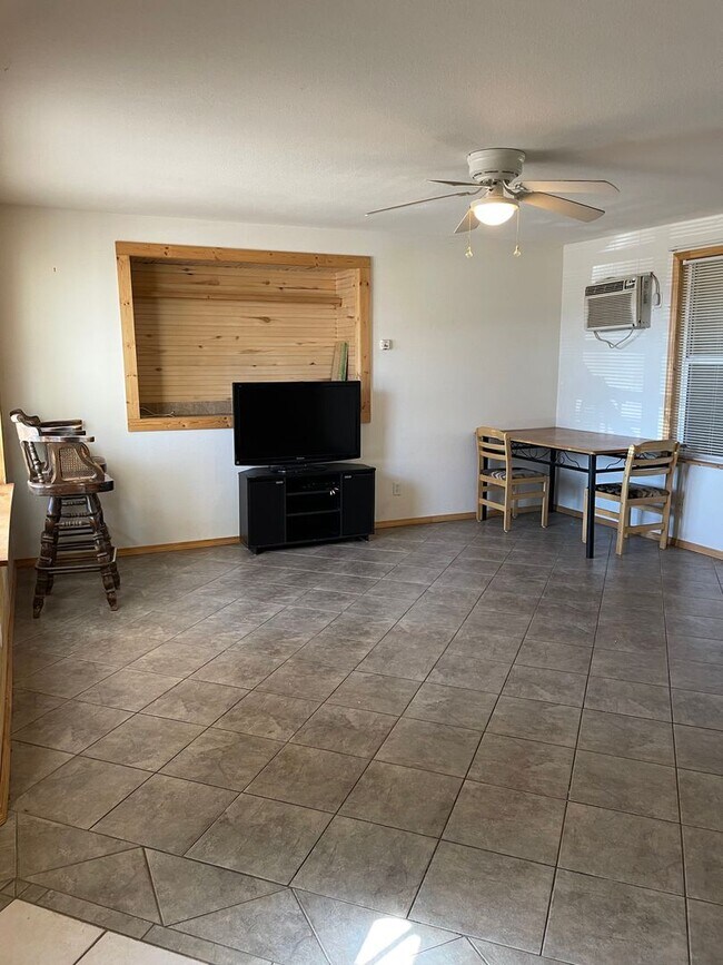 Foto del edificio - 12191 CO-145