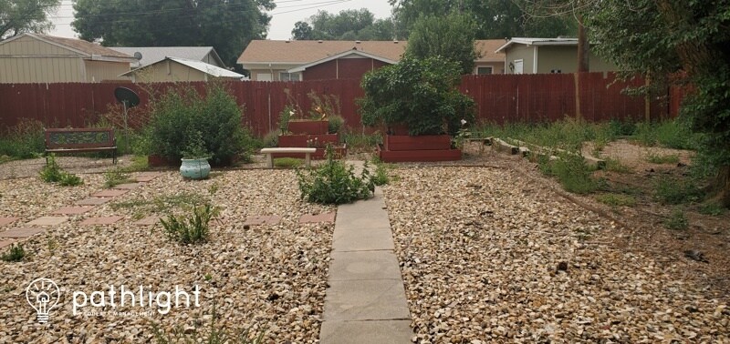 Primary Photo - 1135 Pando Ave