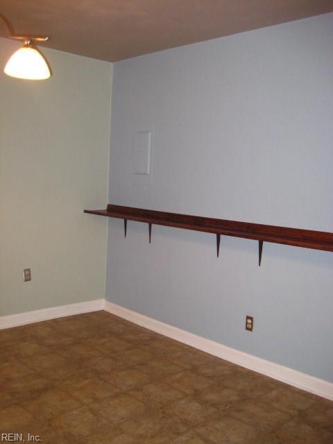 Primary Photo - 610 W Princess Anne Rd