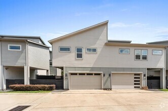 Building Photo - 7722 Jack Oak Ave