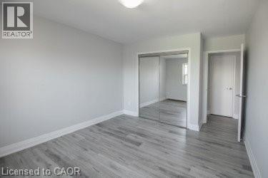 Photo du bâtiment - 579 Clare Ave