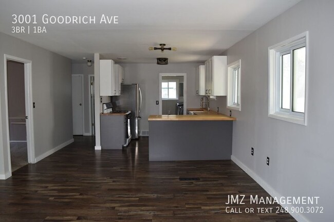 Building Photo - Beautiful updated 3 bedroom for rent in Fe...