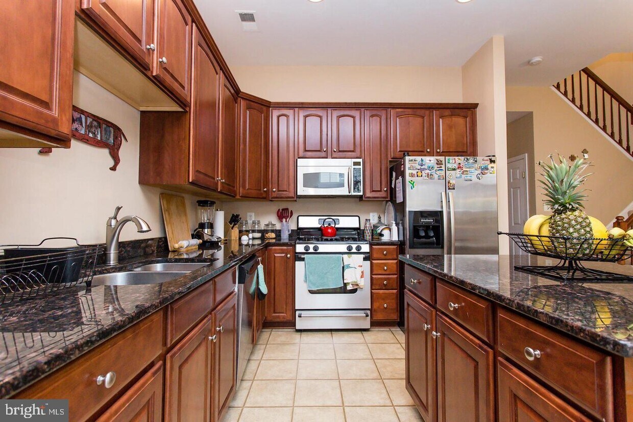 Foto principal - 1855 Idlewild Blvd
