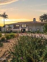 Building Photo - 2607 Puesta del Sol