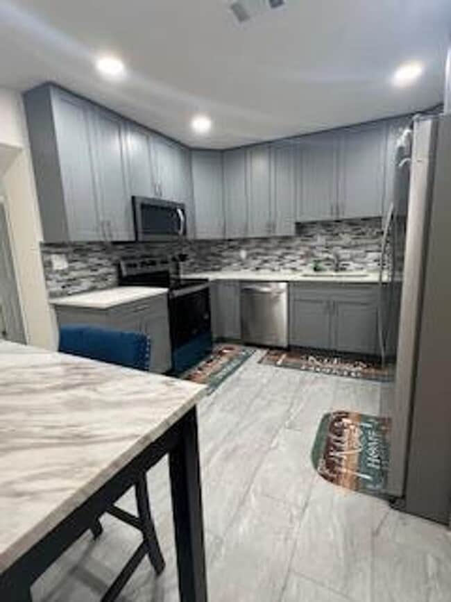 Photo - 14531 NE 2nd Ave House