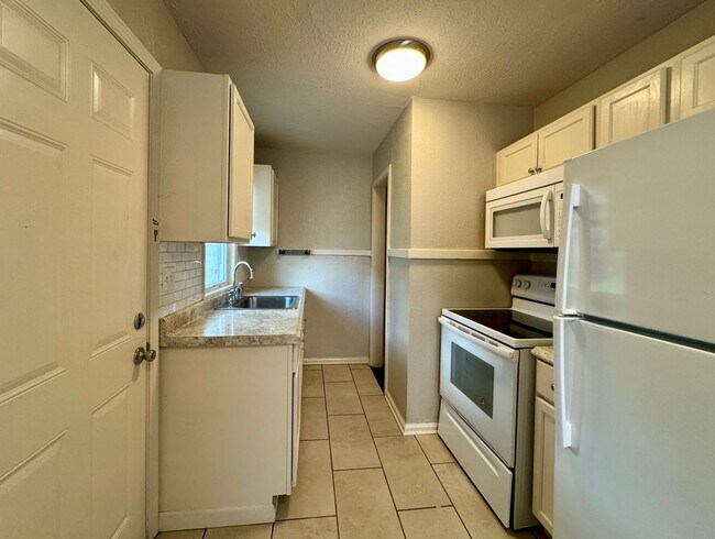 Foto del edificio - 719 N Colorado Ct