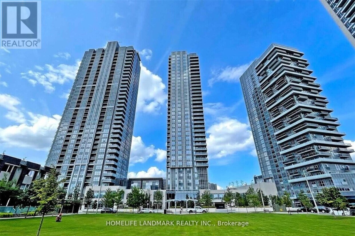 Primary Photo - 255-3255 Village Green Square