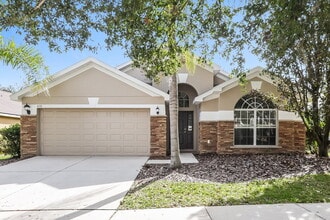 Building Photo - 433 Down Pine Dr