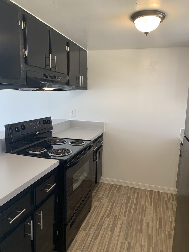 Foto principal - 426 W Oak Ridge Rd
