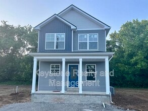 Building Photo - 114 Village Dr