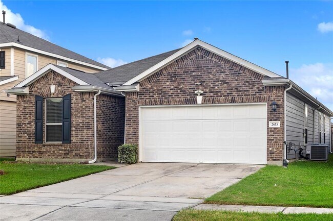 Building Photo - 2615 Oakwood Blf Trl