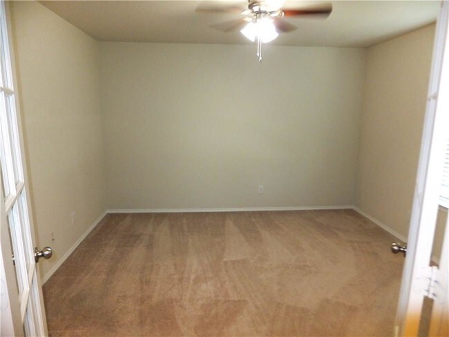 Foto del edificio - 1717 Abby Creek Dr