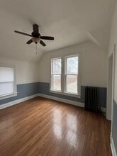 Building Photo - 1309 S 32nd Ave