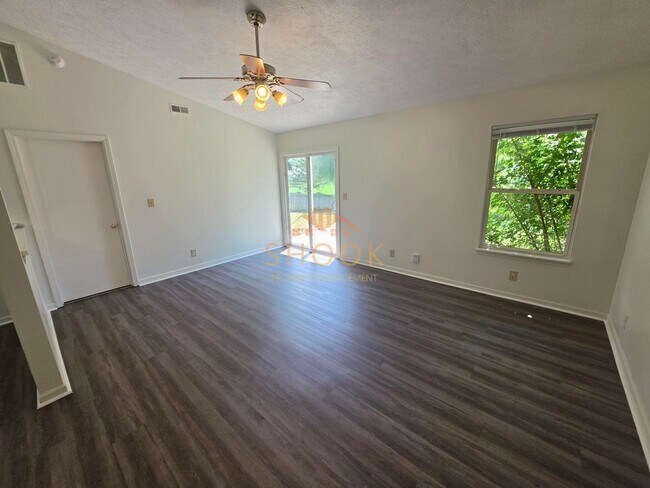 Foto del edificio - 3 Bed/2 Bathroom Home in West Lafayette