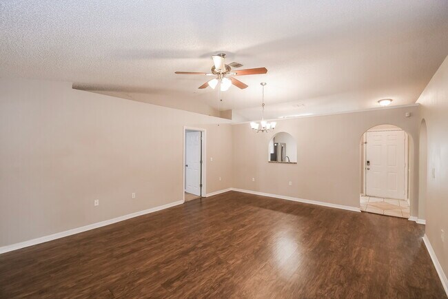 Foto del edificio - 2668 Lantana Lakes Dr W