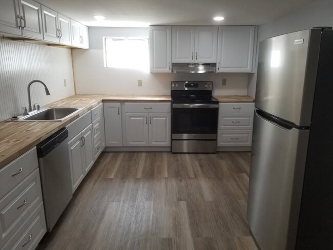 Foto del edificio - 1244 Rhyne Camp Rd