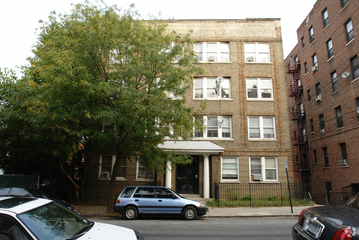 Primary Photo - 10 Coyle Pl