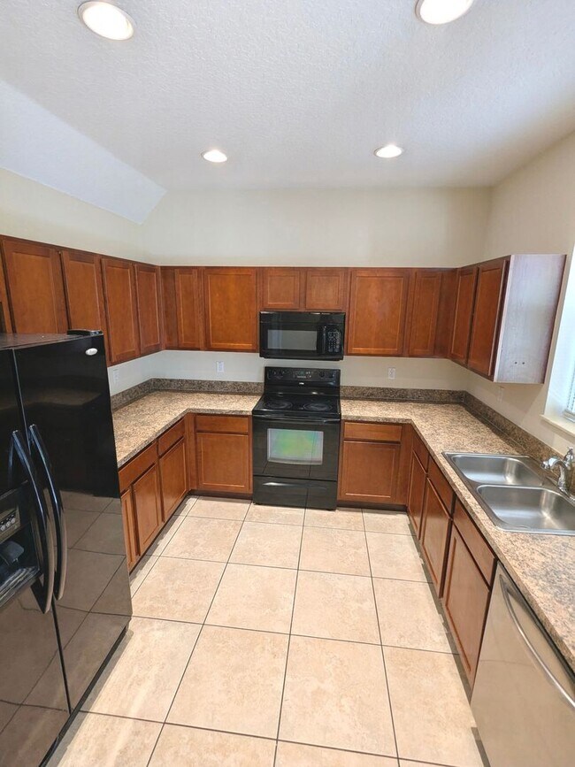 Photo - 4 Bedroom Port Orange, Coquina Cove - Town... House