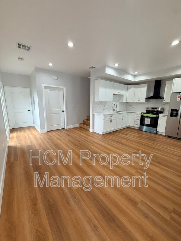 Foto del edificio - 5235 Bellflower Blvd