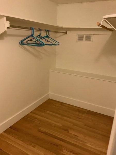 Building Photo - 1 bedroom in San Francisco CA 94122