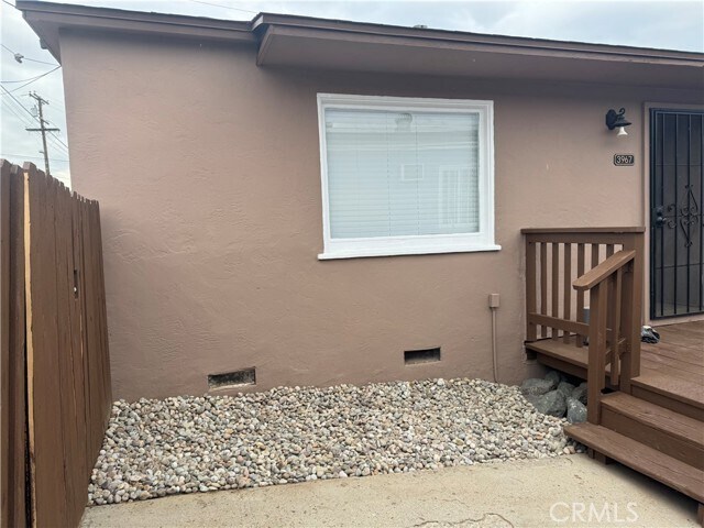 Foto del edificio - 3967 B St