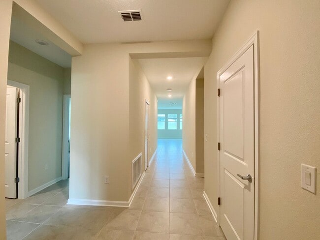 Foto del edificio - Awesome New House for Rent