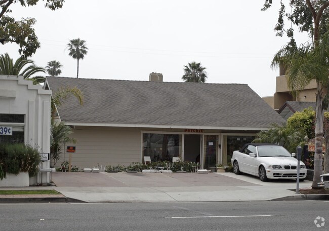Primary Photo - 441 N Coast Hwy