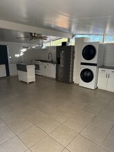 Building Photo - 4240 N 4th Ave