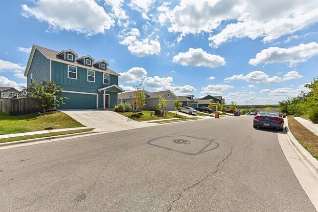 Building Photo - 5908 Eden Dr