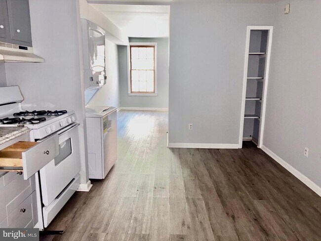 Foto del edificio - 508 S Juniper St